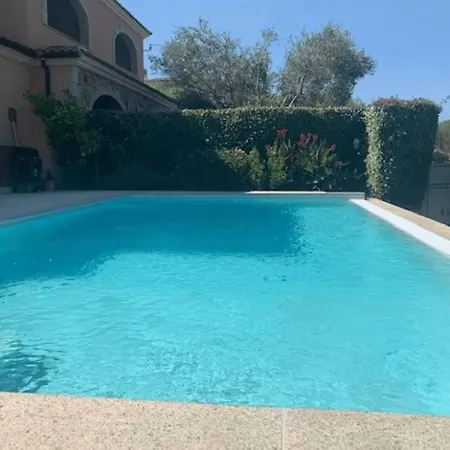 Regina - Piscina&relax Villa