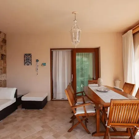 Regina - Piscina & Relax Villa *