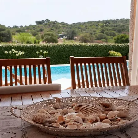 Villa Regina - Piscina&relax Puntaldia